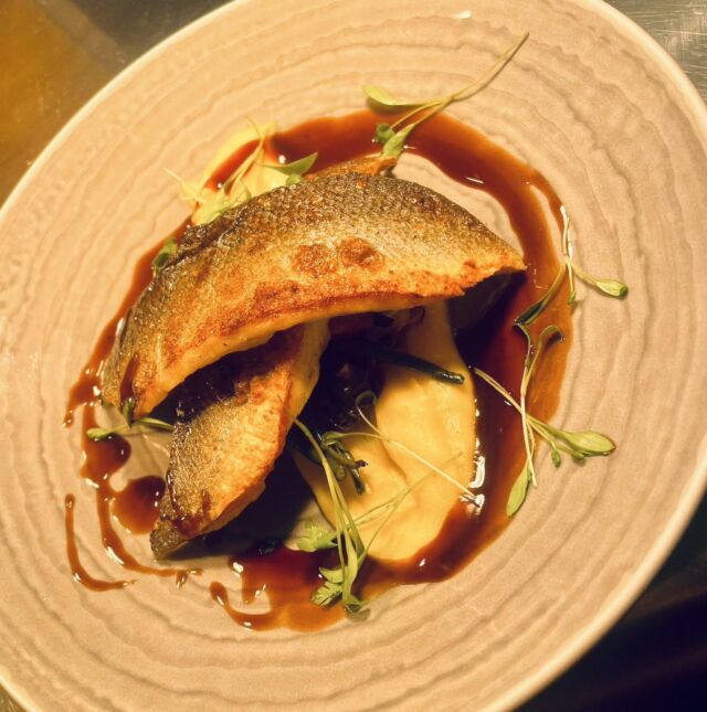 Sea Bass with Polenta 🐟👌🏼
.
.
.
#slaterscountryinn #staffordshirefood #visitstaffordshire #newcastleunderlyme #countrypub #staffordshirefoodanddrink #eatstoke #visitstaffordshire #staffordshirefood #eccleshall #eatingout #countrypubs #chefsspecials #staffordshirefoodie